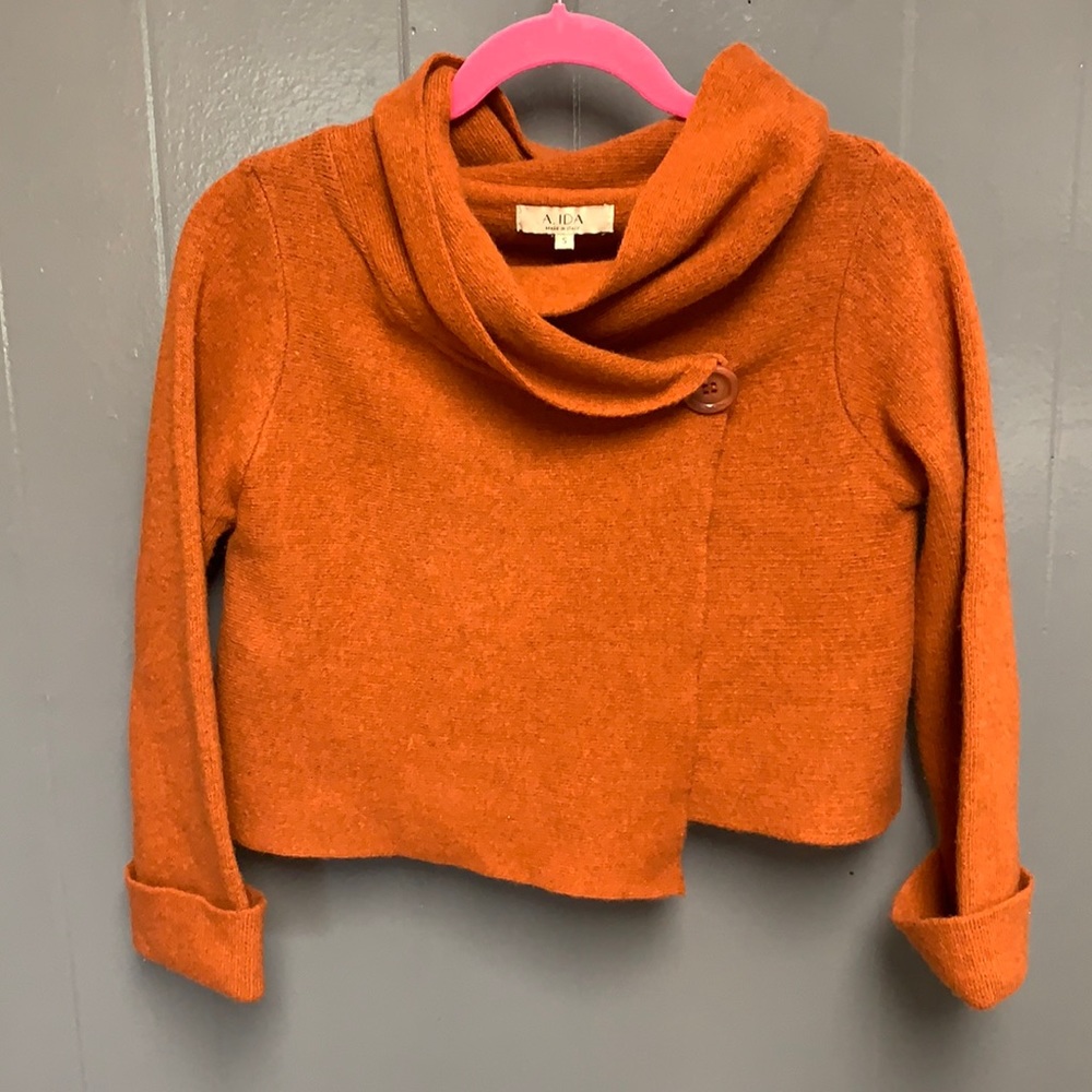 A. IDA crop cardigan SZ S